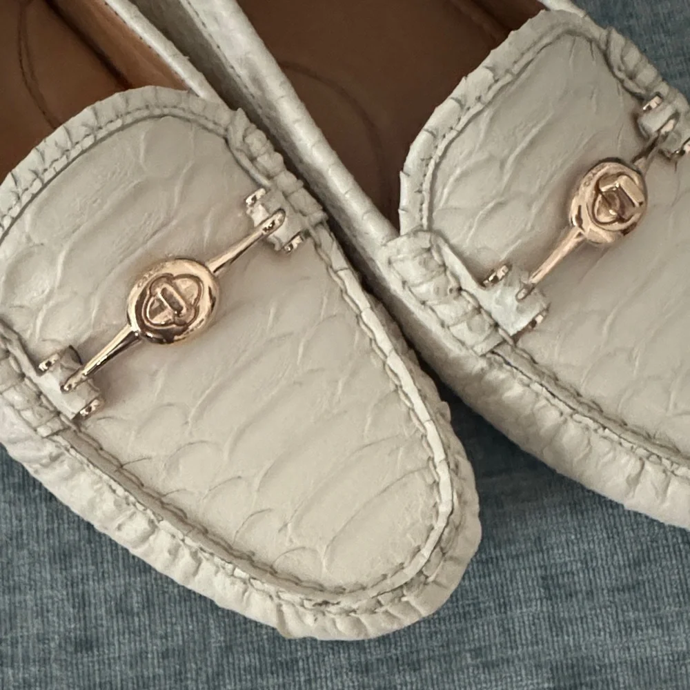 Coach Cream Leather Moccasin Loafers with Gold Accent Snake Skin - Picture 2 of 5
